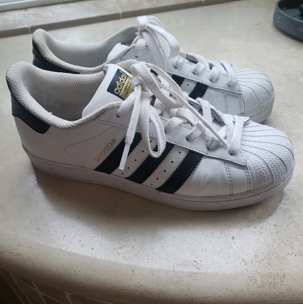 Adidas Superstar Sneakers
